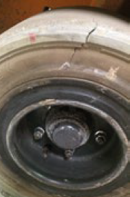 Comment savoir quand changer les pneus d'un chariot élévateur